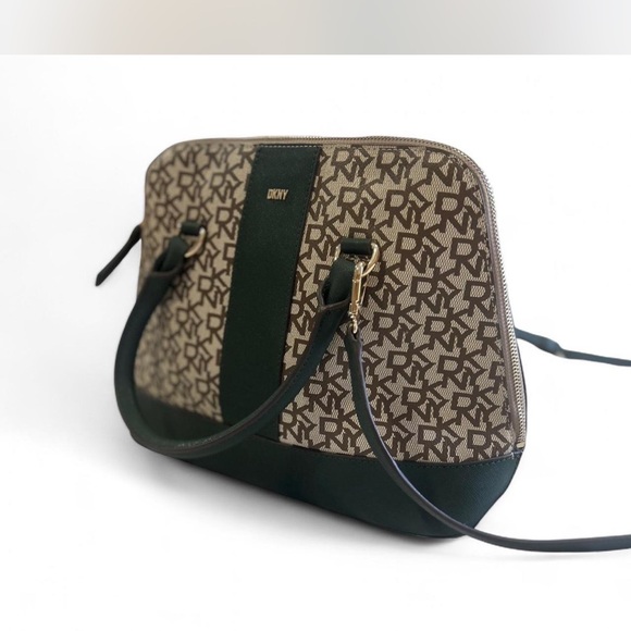 DKNY Donna Karen New York Bryant Signature Logo Dome Satchel NWOT - Picture 2 of 8